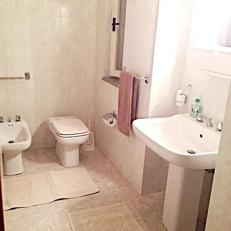 One Bedroom At 700 M Away From The With Sea View Balcony And Wifi 아파트 *