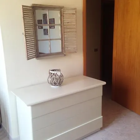아파트 One Bedroom At 700 M Away From The With Sea View Balcony And Wifi