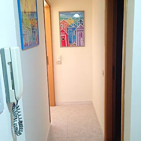 One Bedroom At 700 M Away From The With Sea View Balcony And Wifi 트로페아